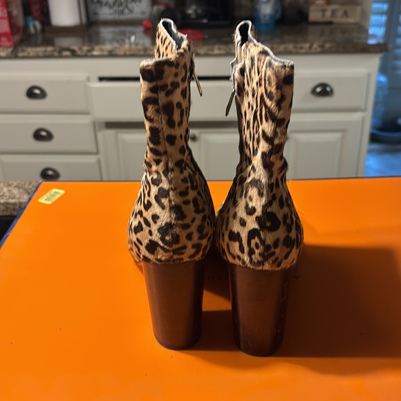 SAM EDELMAN real cow hide boots. - Picture 3 of 7